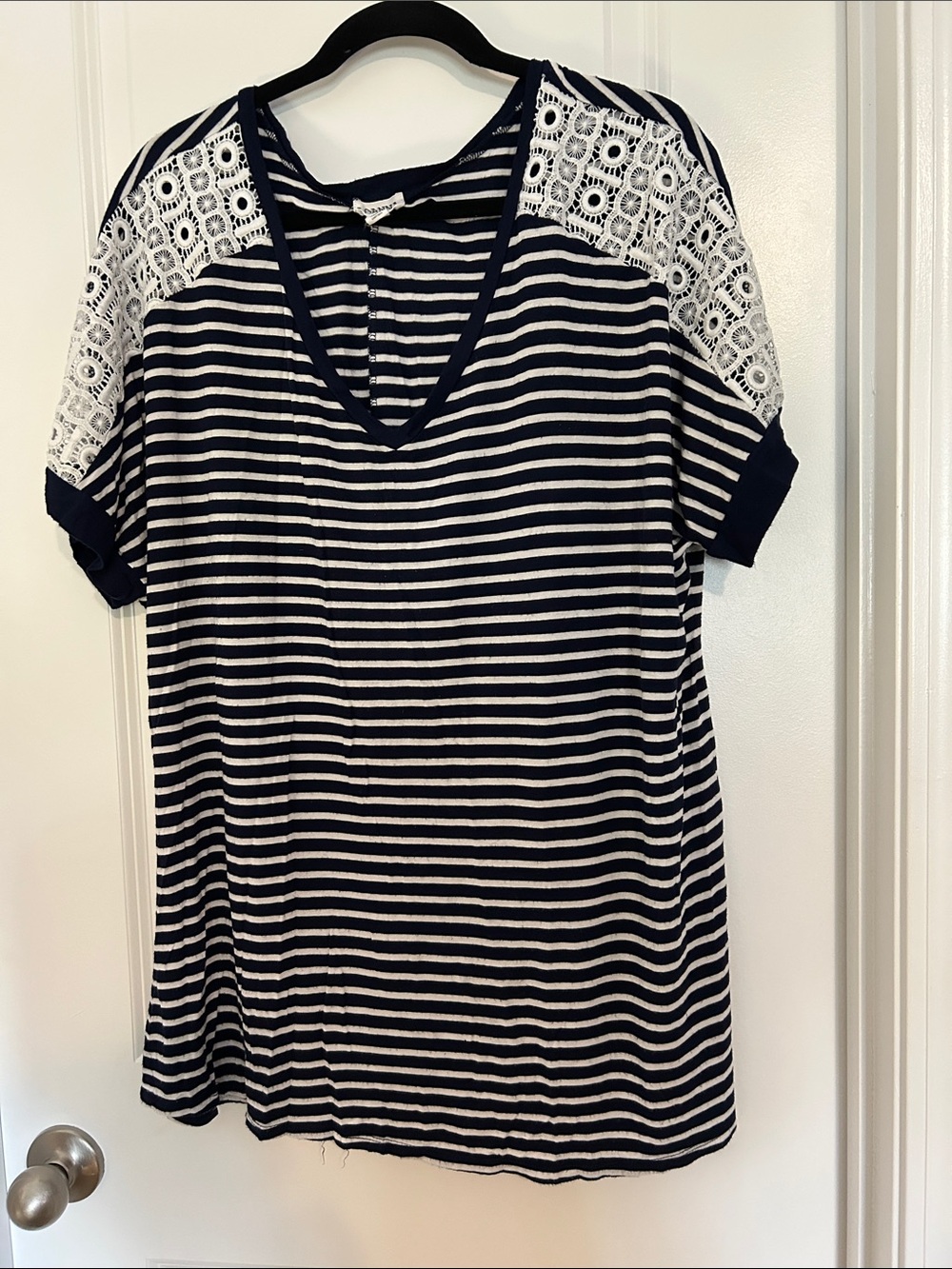 Striped Navy & White V-Neck Lace-Shoulder Tee 3x plus Rayon